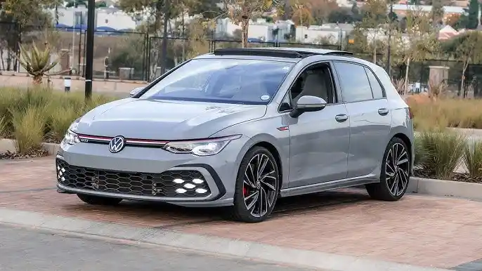 Golf 8