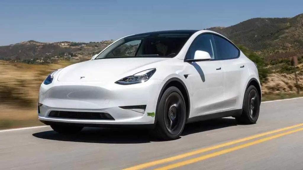 Tesla Y